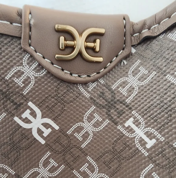 Sam Edelman - Picture 2 of 5